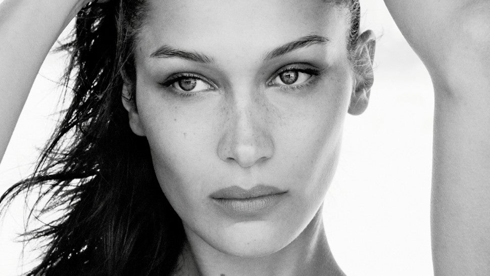 Arsenium tymma bella hadid. Белла Хадид. Белла Хадид обои. Белла Хадид чб. Белла Хадид портрет чб.