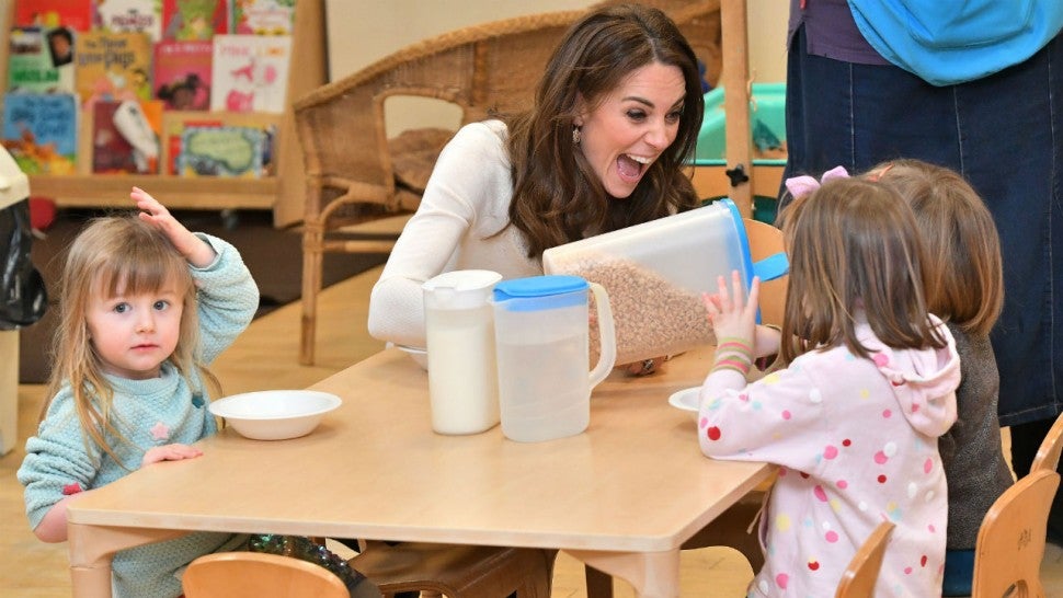 Kate Middleton Serves Children Breakfast As Part Of Her New Royal Initiative Entertainment Tonight