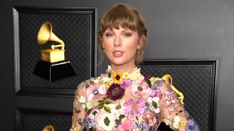 taylor swift grammy flower dress