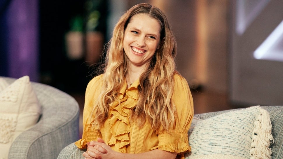 Teresa Palmer Says She S Been Breastfeeding For Nearly 8 Years In A Row