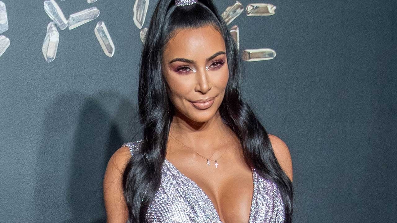 Celebrity Model Poses Bahamas Cute Solid Purple Yet Sheer Lingerie