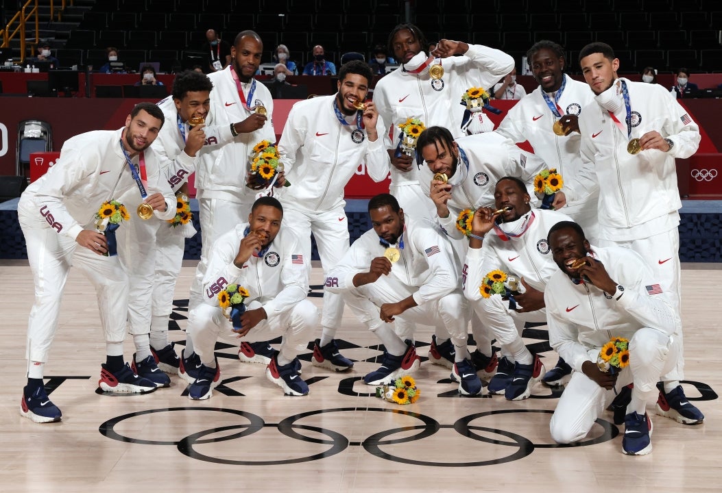 Tokyo Olympics Medal Count All Of Team Usa S Gold Medal Winners Entertainment Tonight