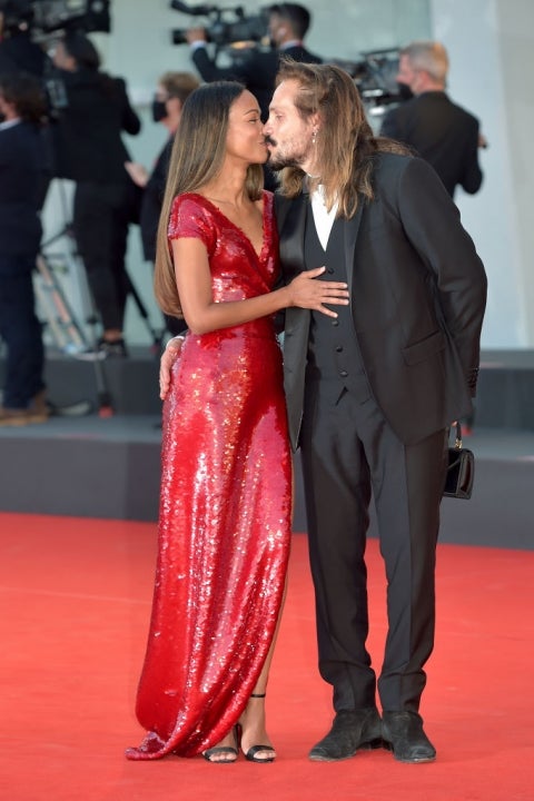 Page 2 | 90,000+ Red Carpet Couple Pictures