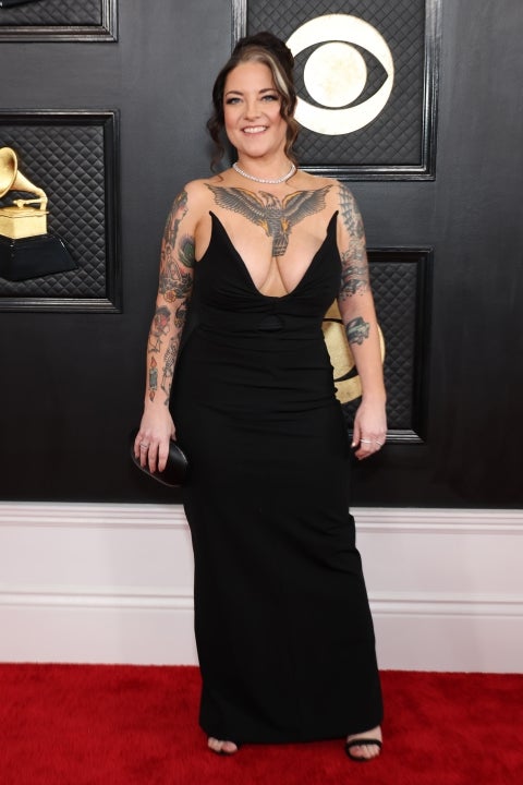 Grammy Awards: Red Carpet Arrivals 2022 (Photos) – Footwear News