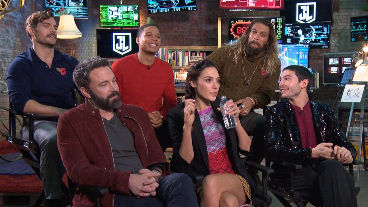 Justice League Cast Talks Uncomfortable Costumes And Henry Cavills