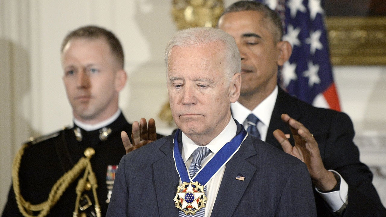 President Obama Surprises Joe Biden With The Medal Of Freedom Watch His Tear Jerking Reaction 5614