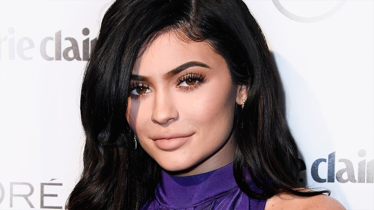 Kylie Jenner Poses For Her Wax Figure Slams Critics Saying She Was 