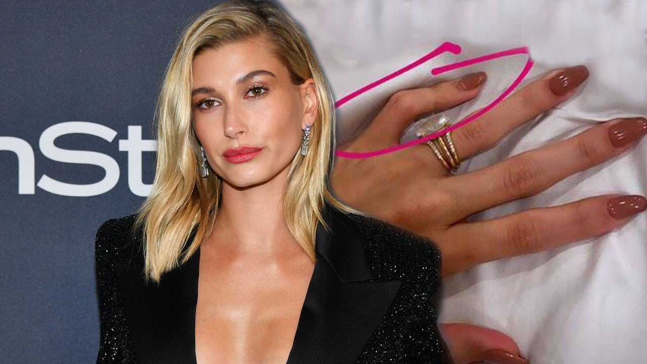 Hailey Bieber Shows Fans Her Crooked And Scary Pinky Fingers Entertainment Tonight
