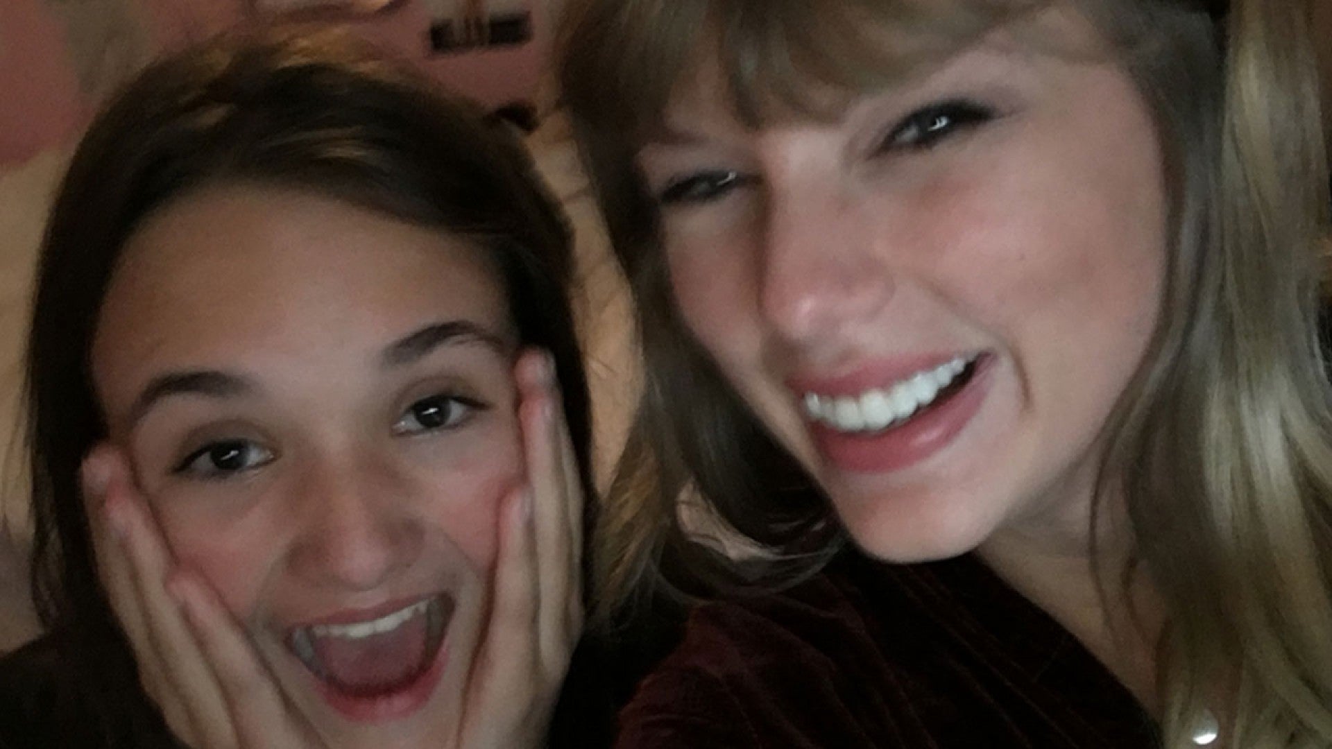 Taylor Swift Surprises English Superfan By Dropping By Her House