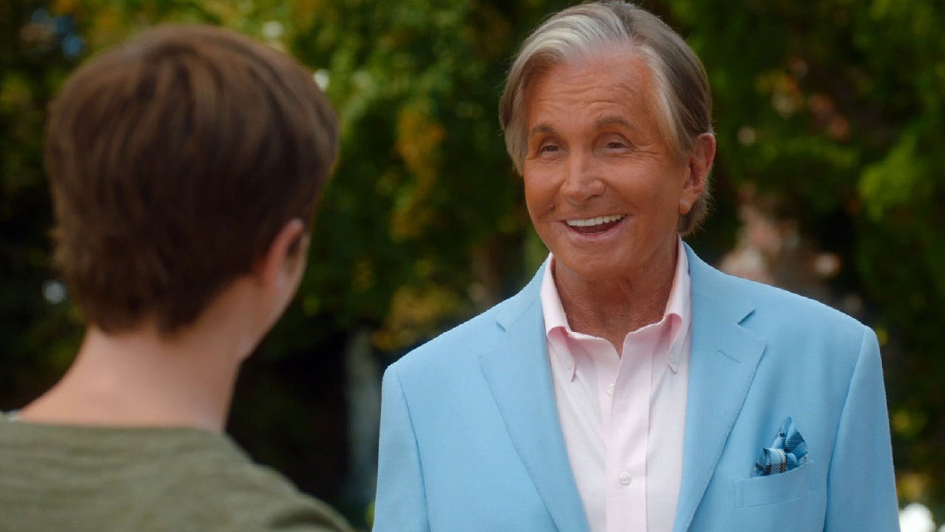 WATCH George Hamilton Gives Hilarious Business Advice on American Housewife (Exclusive)