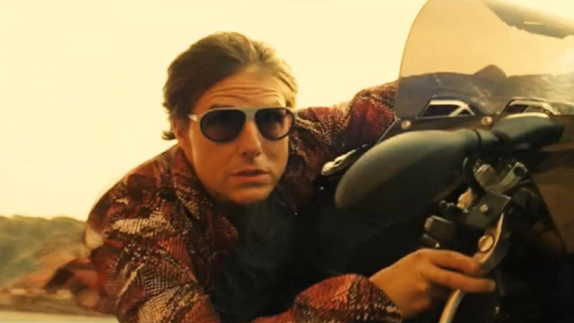 tom cruise sunglasses rogue nation