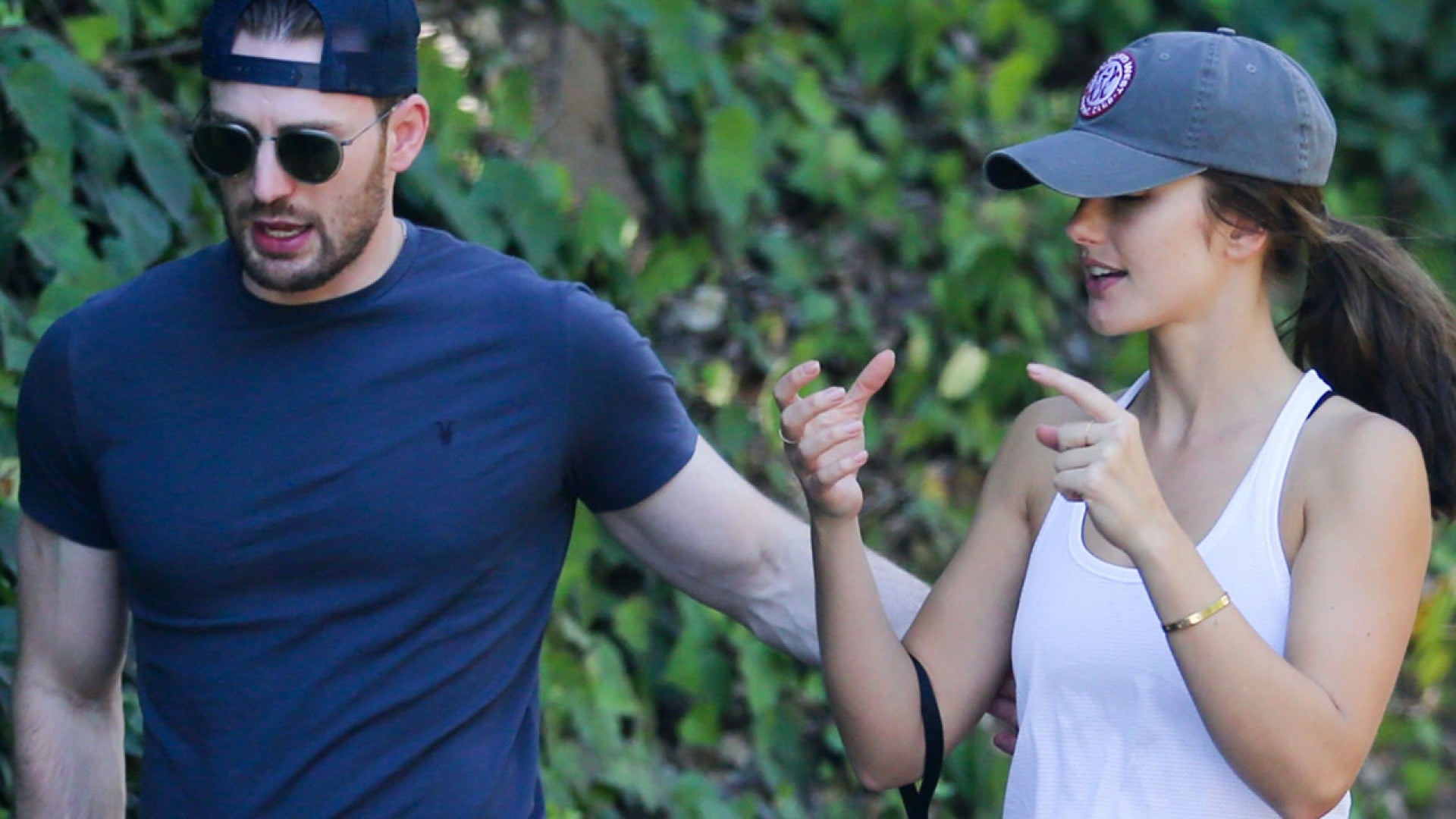 Chris Evans and Minka Kelly Back Together? New Photos Reignite Dating Rumors