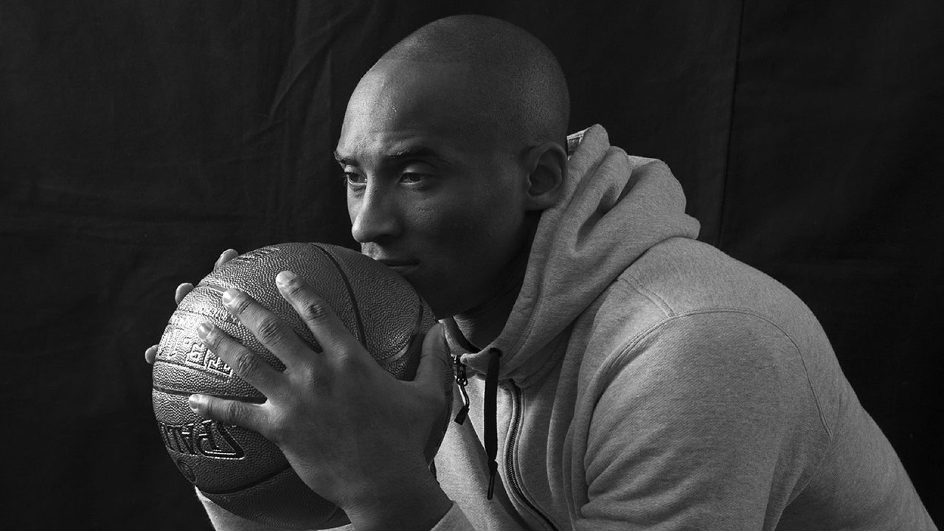 Lakers' Kobe Bryant announces retirement from NBA, effective at