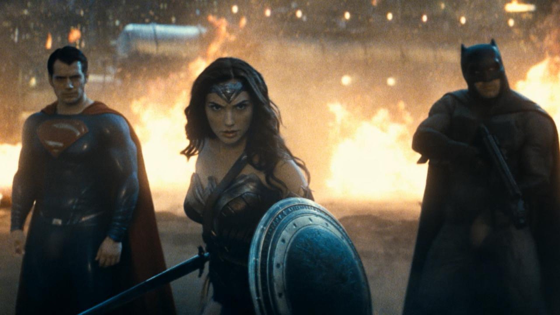 Wonder Woman Makes Her 'Batman v. Superman' Debut!