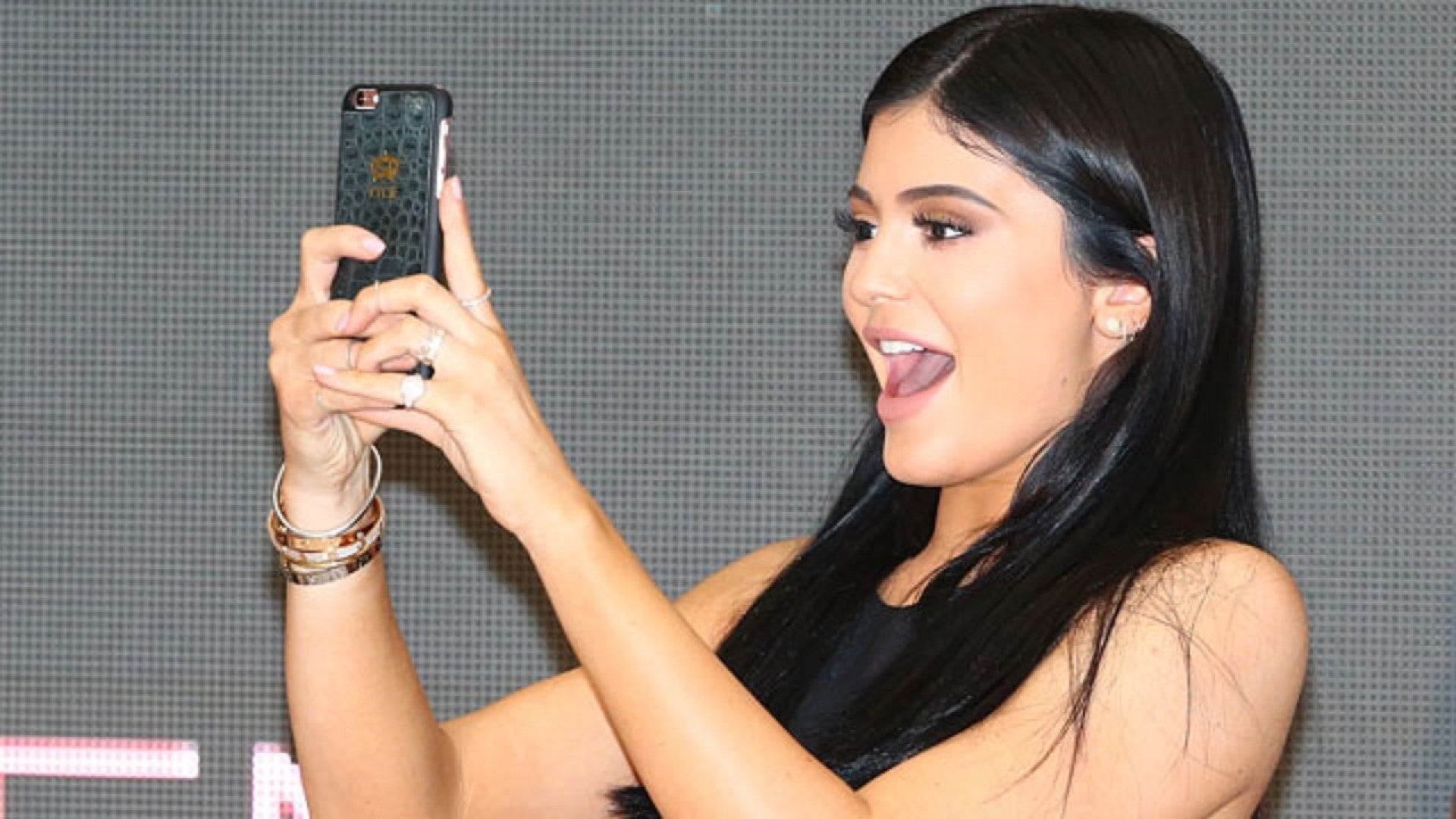 Kylie Jenner Received Over A Billion Instagram Likes In 15 Entertainment Tonight