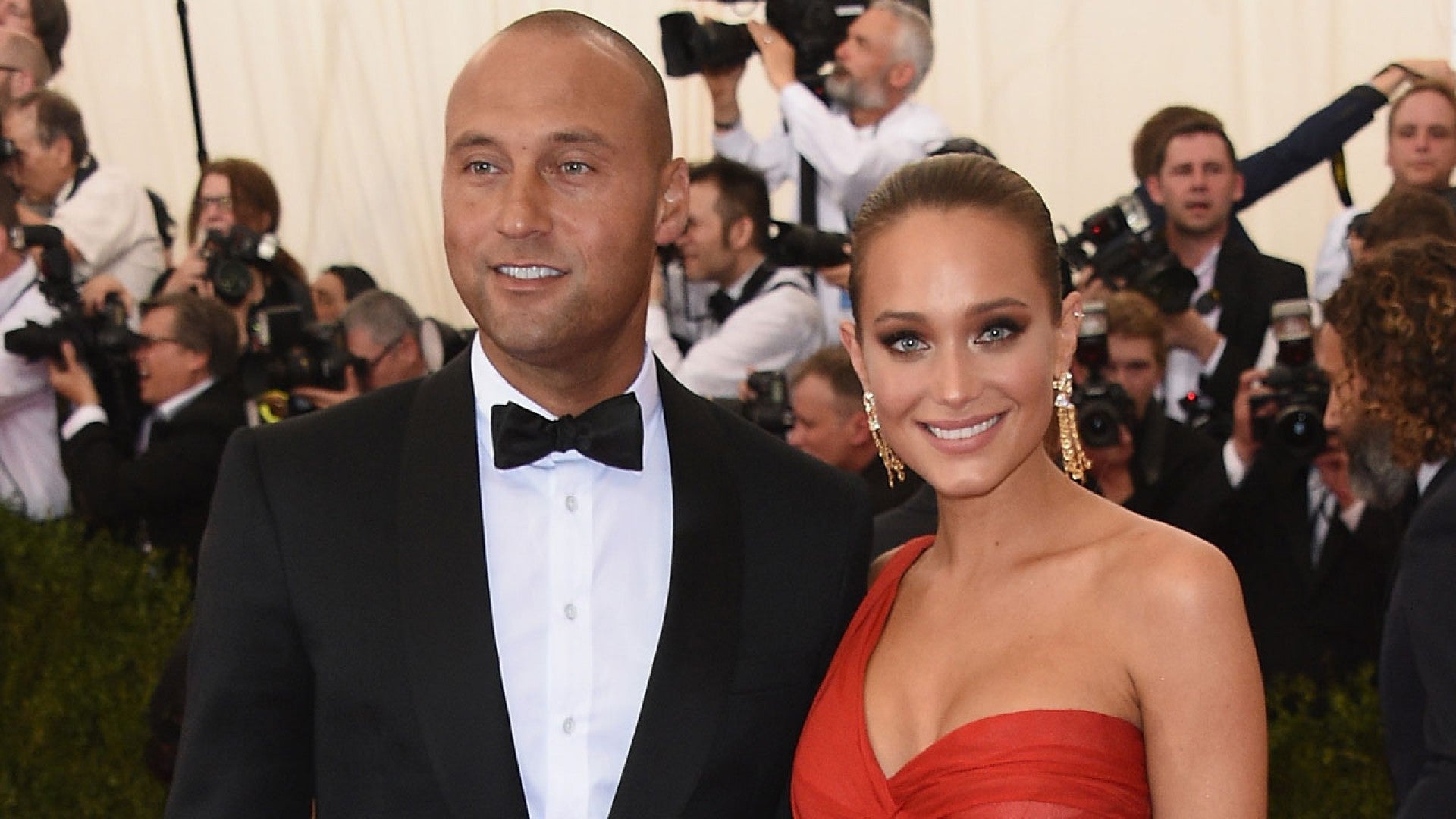 Derek Jeter and Wife Hannah Spotted Out on Romantic Dinner Date