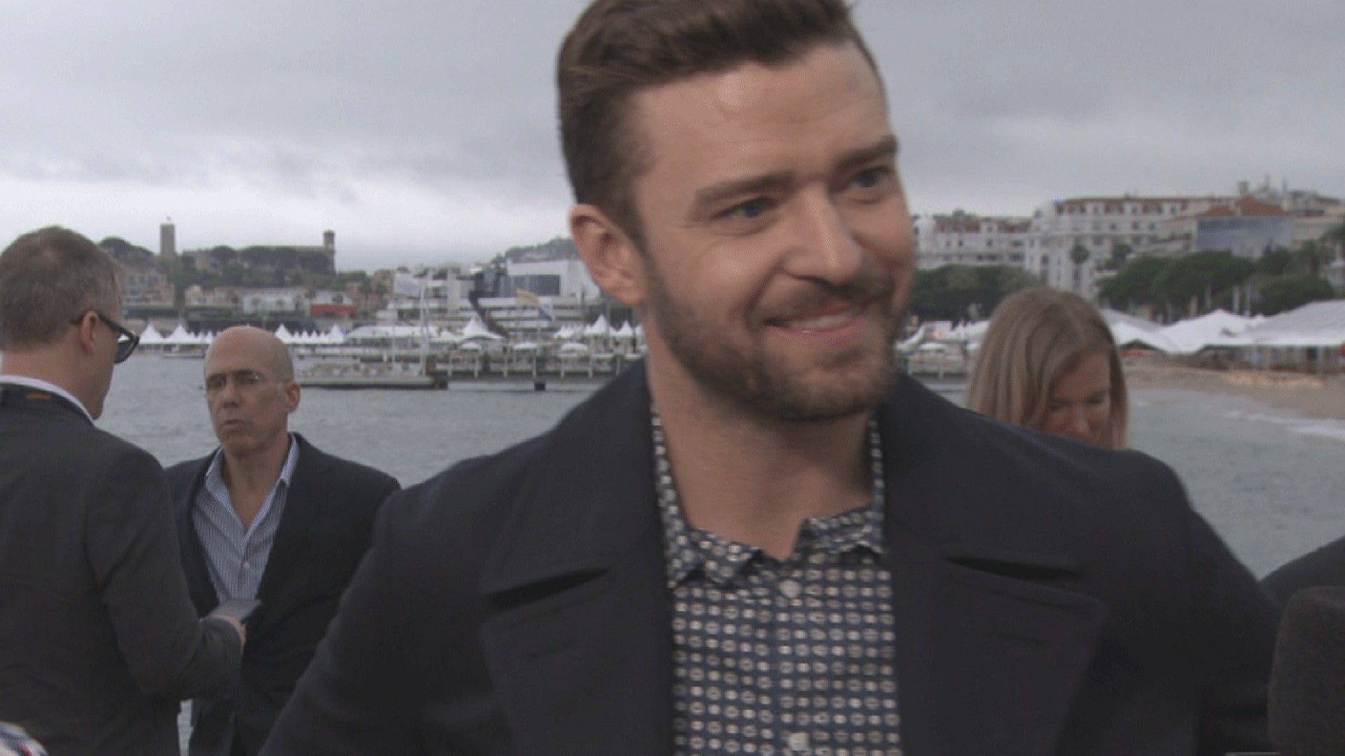 Exclusive Justin Timberlake Says Son Is Everything Explains Why Jessica Biel Is Missing From Trolls Musi Entertainment Tonight - roblox id code for hair up by justin timberlake trolls