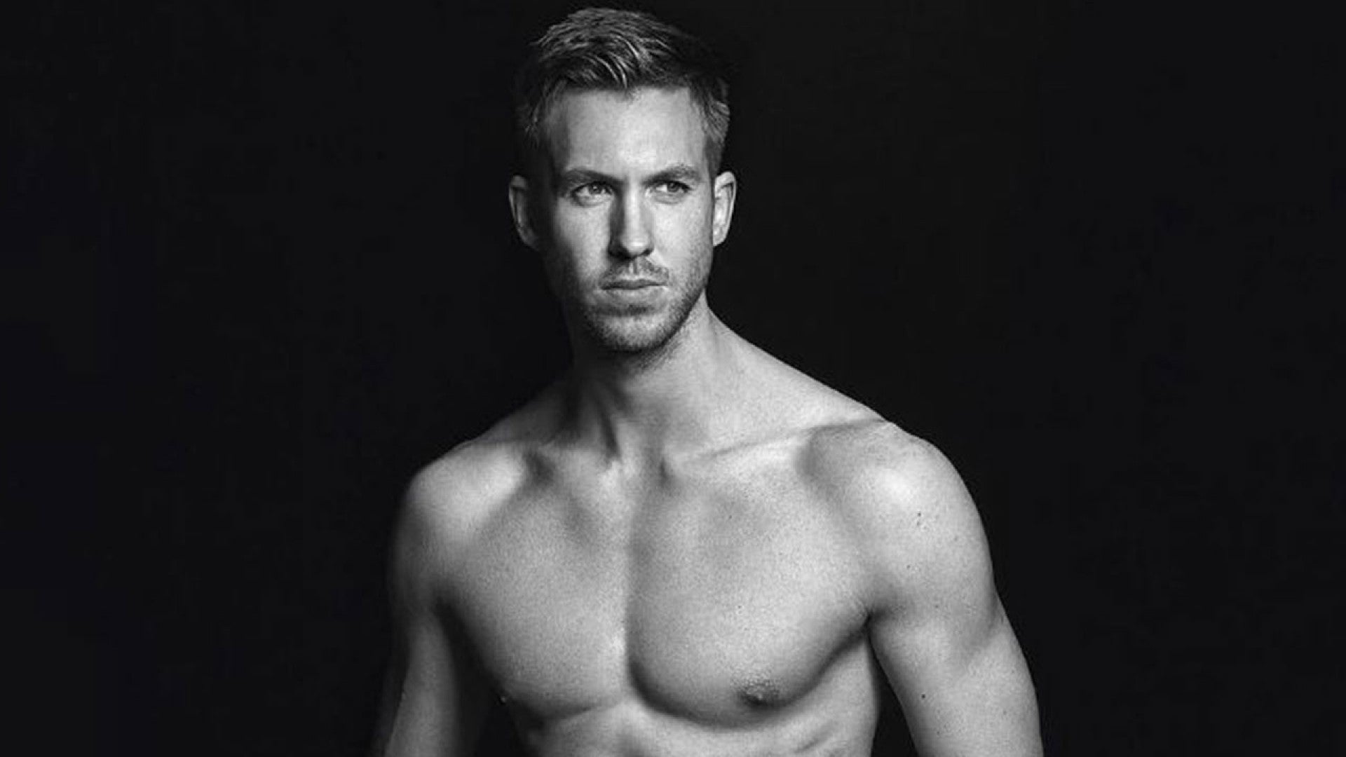 Calvin Harris Strips Down To His Speedos Refollows Ex Rita Ora 4635