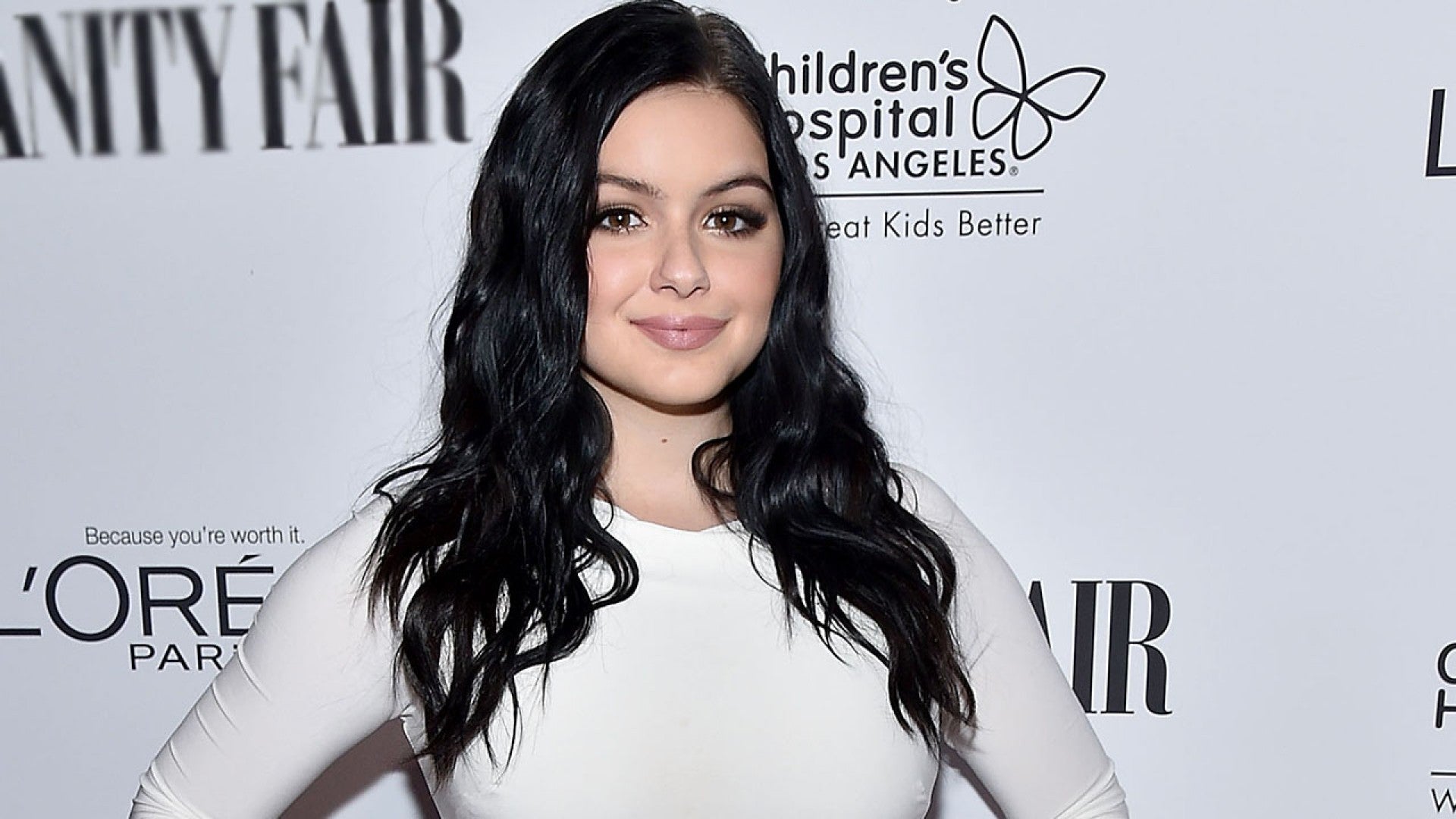 Ariel Winter Speaks Out Against Body Shamers It S Disgusting