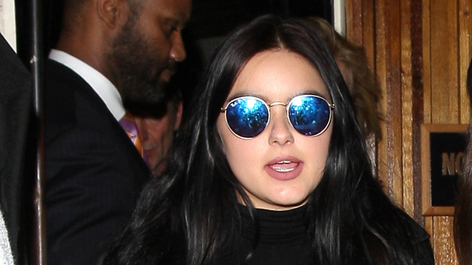 Ariel Winter Flaunts Her Curves in Smoking Hot Cut-Offs -- See the Pics!