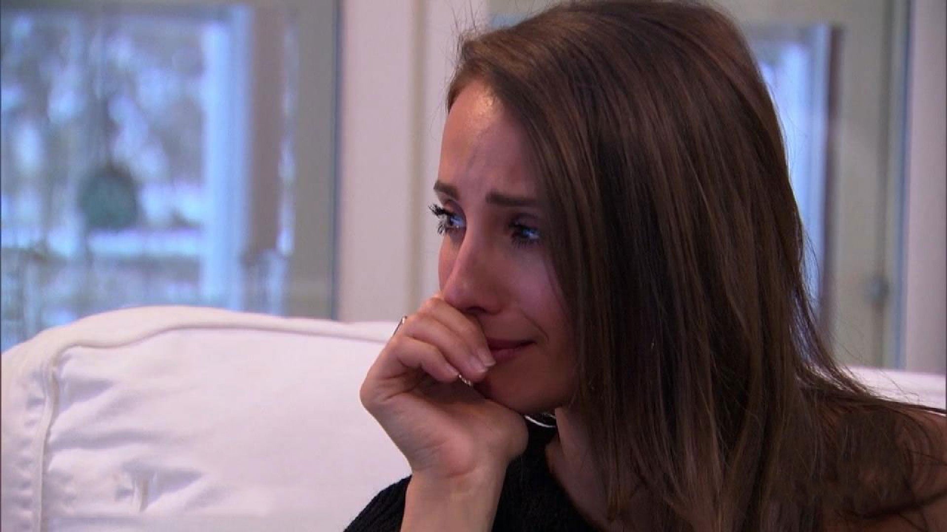 EXCLUSIVE: Vanessa Drives Nick Viall's Family to Tears in 'Bachelor ...