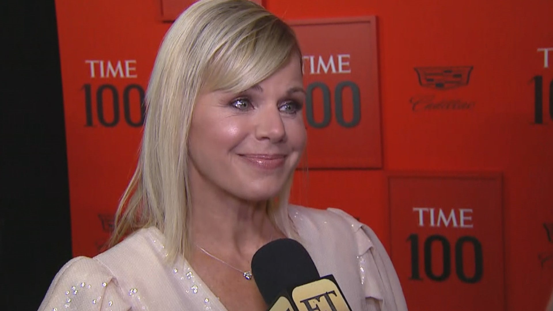 Gretchen Carlson Sexy Videos - Gretchen Carlson Says It's 'Surreal' for Nicole Kidman & Naomi Watts to  Play Her (Exclusive)