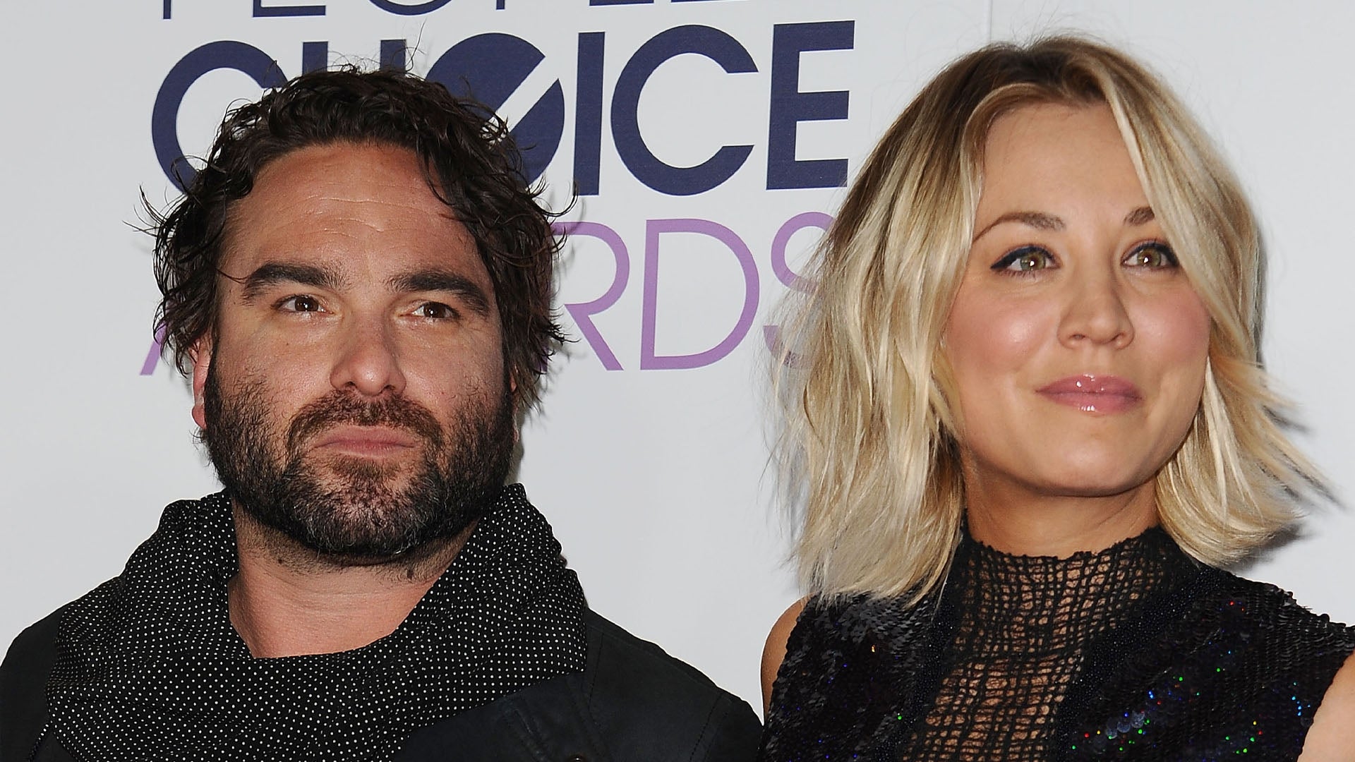 Kaley Cuoco and Johnny Galecki on Moment They Fell in Love on 'Big Bang ...