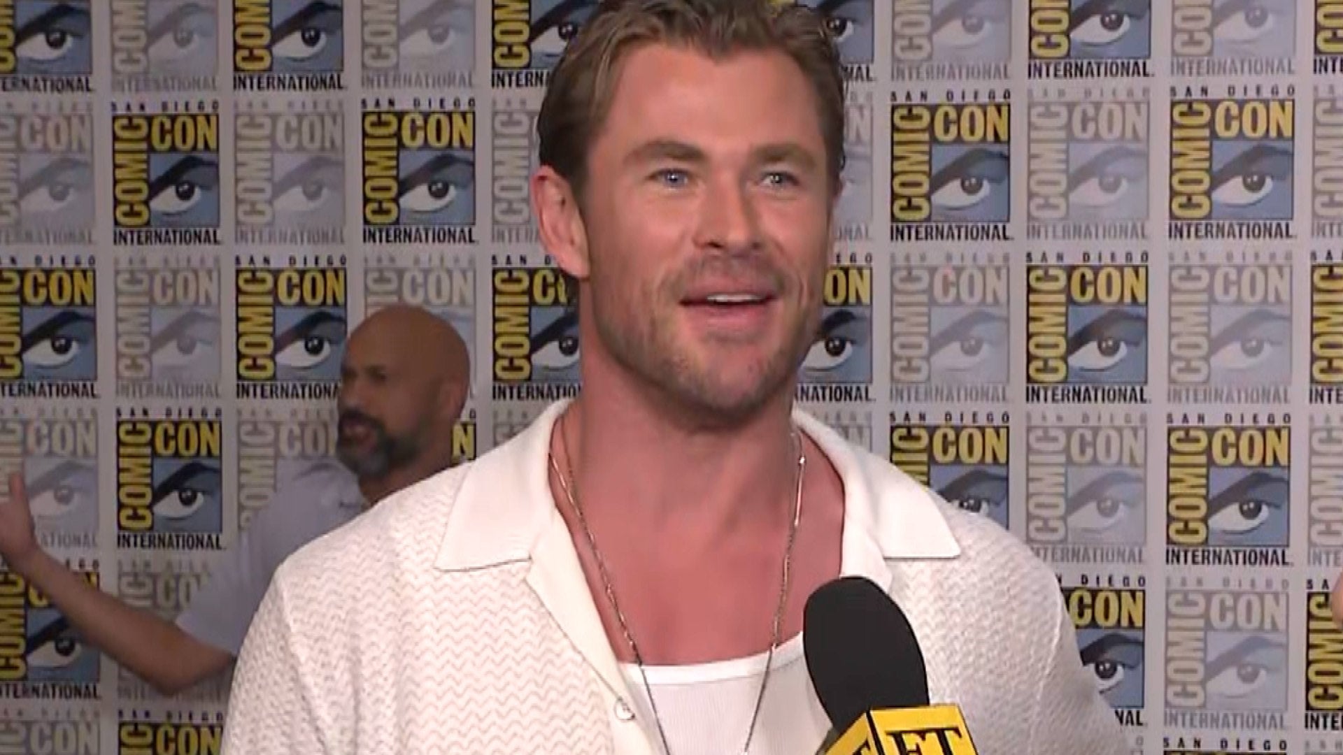 Chris Hemsworth Reacts to People Walking Around as 'Thor' at SDCC (Exclusive)